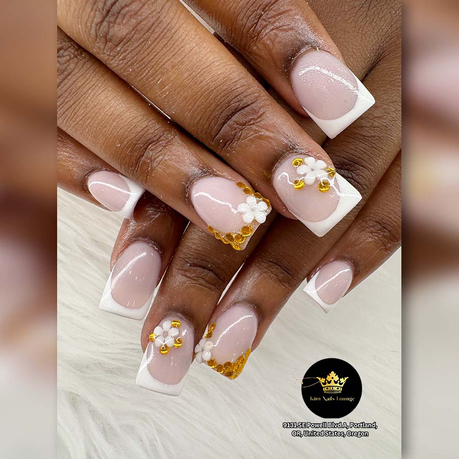 Kim Nails Lounge Portland, OR 97266